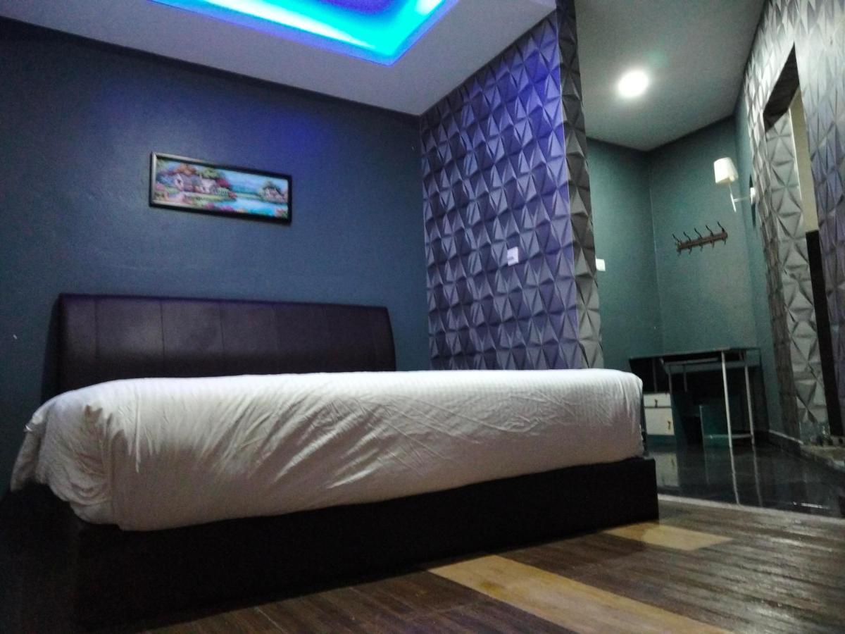 Pine Hotel Batu Gajah Εξωτερικό φωτογραφία