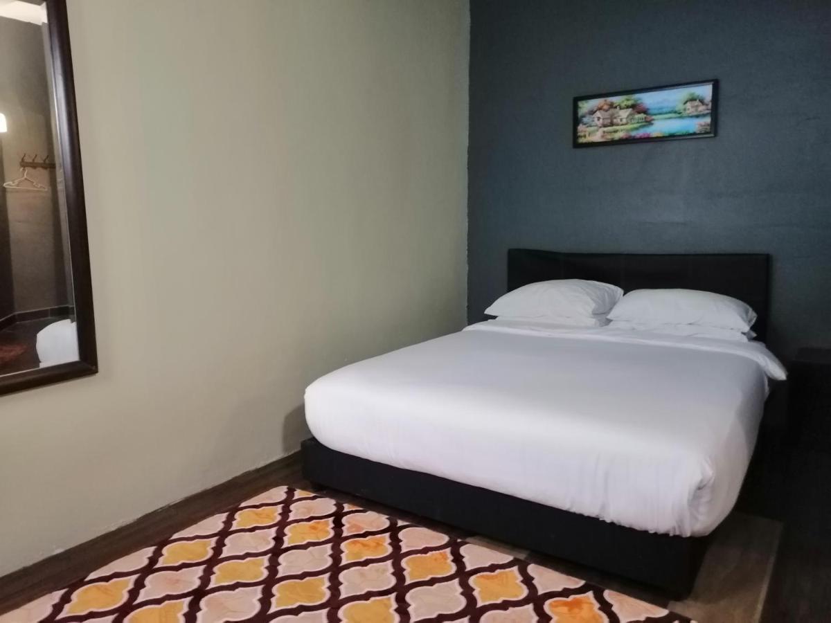 Pine Hotel Batu Gajah Εξωτερικό φωτογραφία